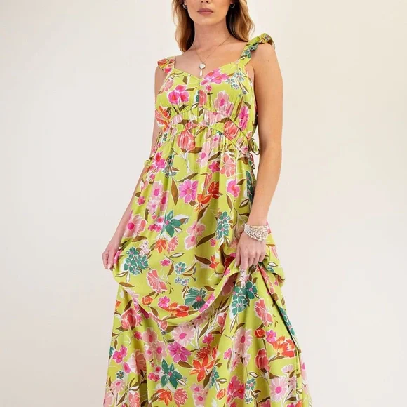 💕 NEW! Easel Floral Maxi Dress in Green and Pink - Picture 3 of 6